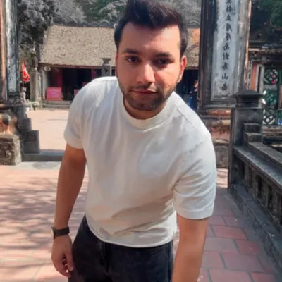 Rohan Chhabra profile