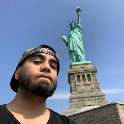 Chad Santos profile