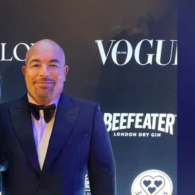 Elcio Paulo Teixeira profile