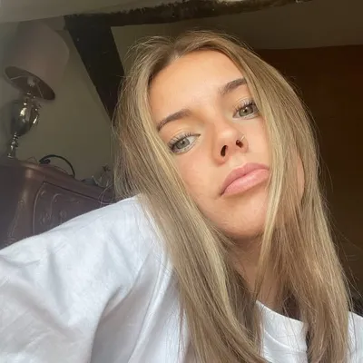 Eleanor-Bethan profile