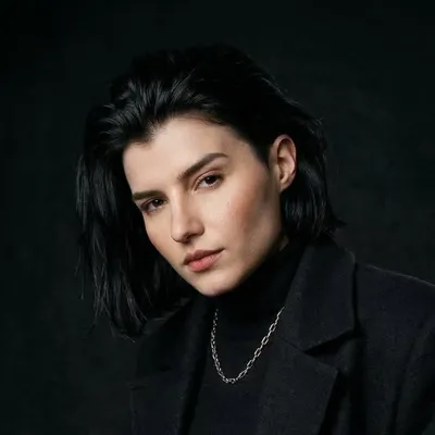 Lívia Elektra ⚡️ profile