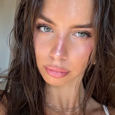 Eleonora Isabel Locci profile