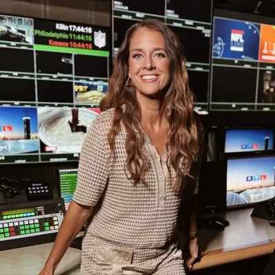 Elena Bruhn profile