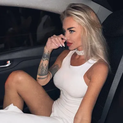 Elena Gnut profile