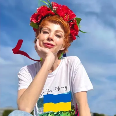 Елена-Кристина Лебедь profile