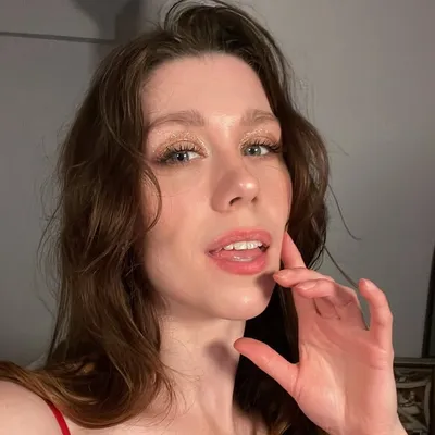 Elena Bateman profile