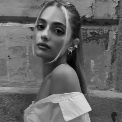 EΛENH ♡🇬🇷 profile