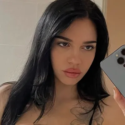 Eleonora profile