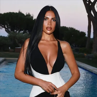 Eleonora Movsisian profile