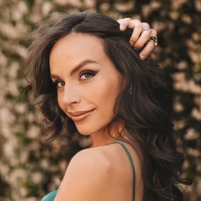 ELEONORA PETRELLA profile