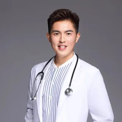 大象醫師 | Wei-Shin profile