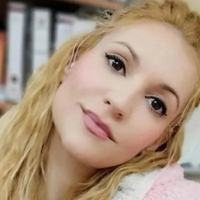 🦋 Katia Verdandi 🦋 profile