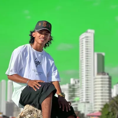 Javier Estrada profile