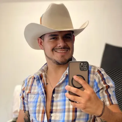 Giovany Santillana profile