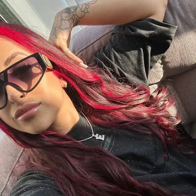 Eliana Loto profile