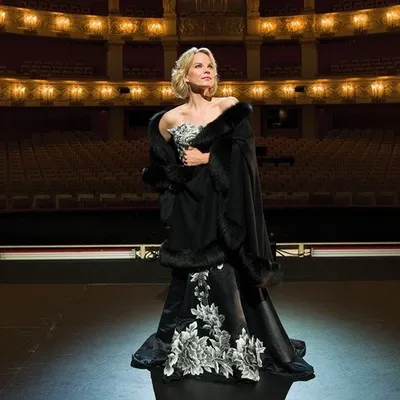 Elīna Garanča profile