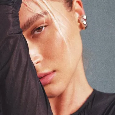 Elina Perstincik profile