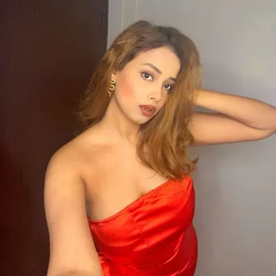 Elina Chauhan profile