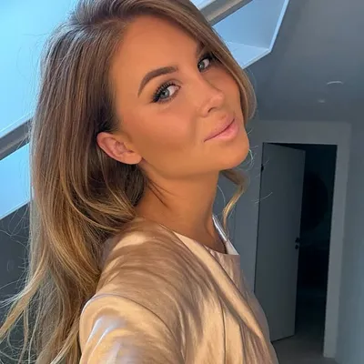 Elina Casell profile