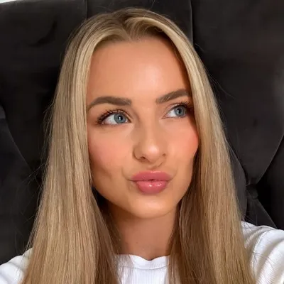 Elisa Becker profile