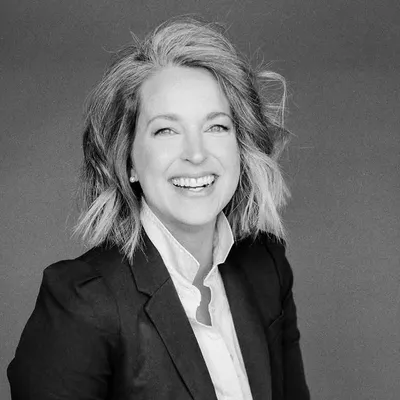 Elisa Bricker profile
