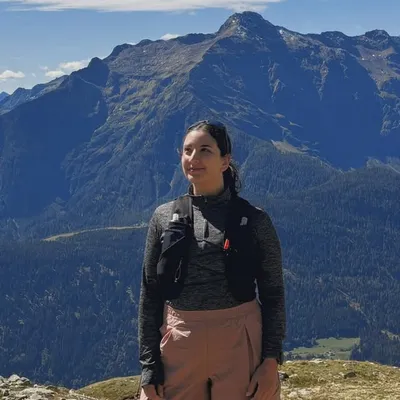 Elisa Cristina profile