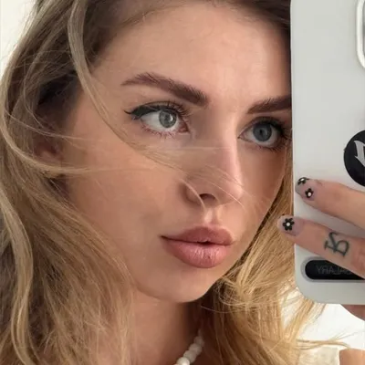 Elisa Rose profile