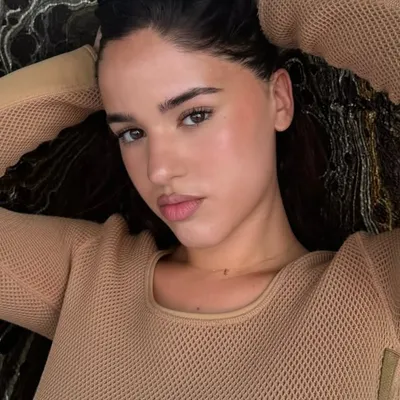 E L I S E profile