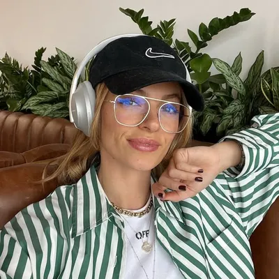 ELIZA BATTEN profile
