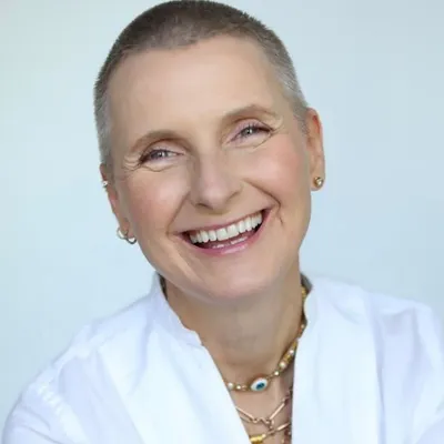 Elizabeth Gilbert profile