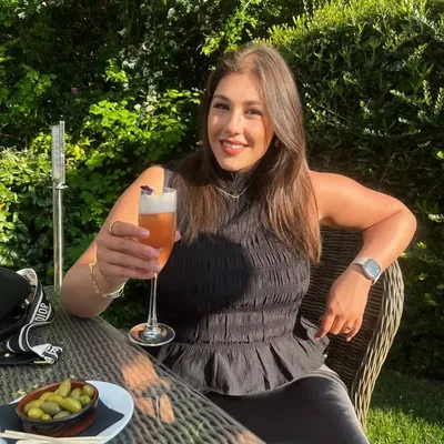 Lizzie Lomas profile