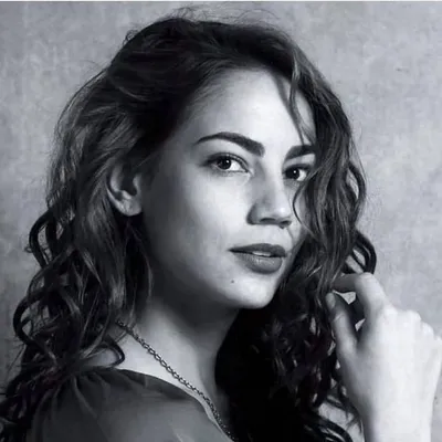 Elizabeth Minotta profile