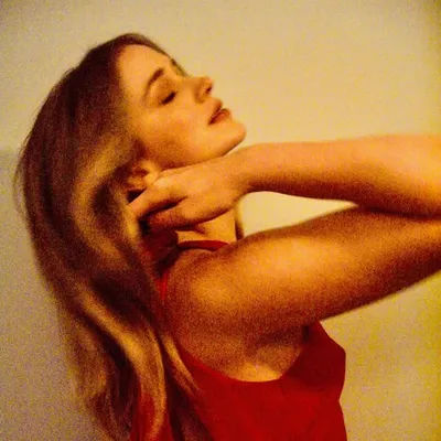 Elizabeth Dean Lail profile