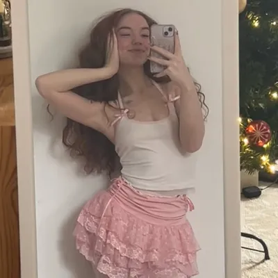 Liz profile