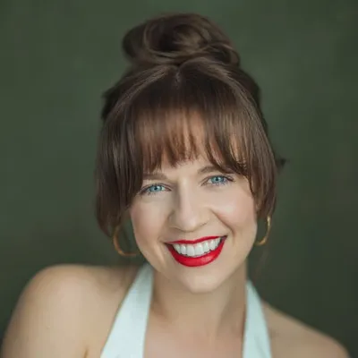 Elizabeth Walker profile