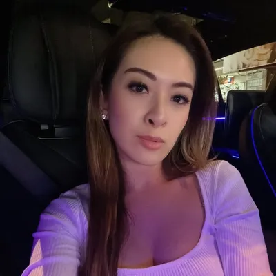 Elizabeth Thea Lee profile