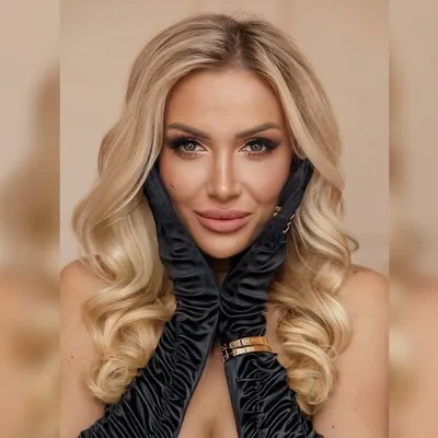 Eliza Trybała • Media Personality profile