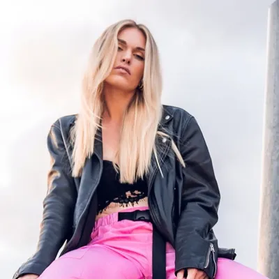 Elke Tiel profile