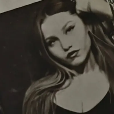 Ella Aiko (愛子) Anderson profile