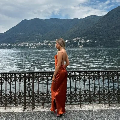 Ella Thomson profile