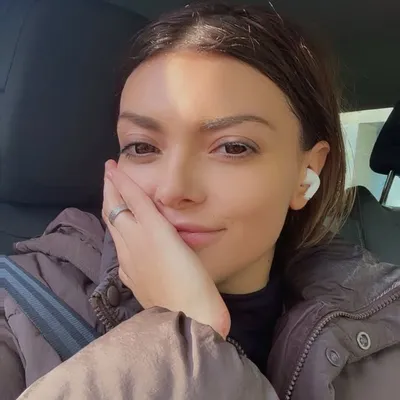 Ella Dvornik-Pearce profile