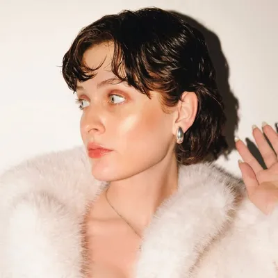 ella profile