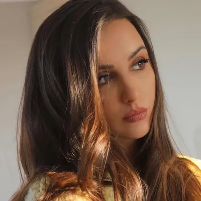 Ella profile