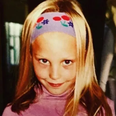Ella Richards profile