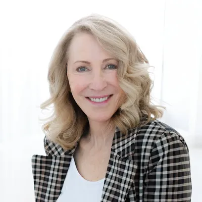 Ellen Dolgen profile