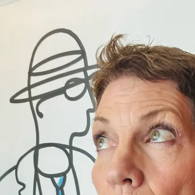 Ellen Rohr profile