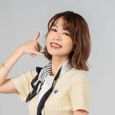 Elle Onni profile