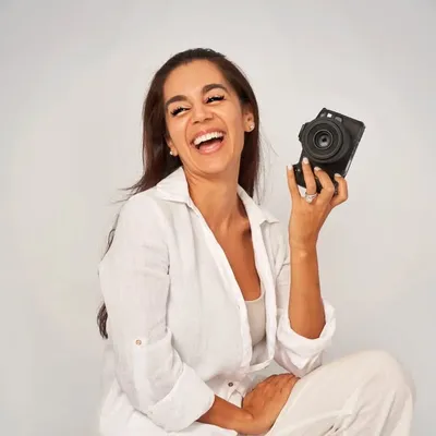 Elle - Sydney Food Photographer profile