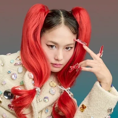 エリイ ELLIE Chim↑Pom from Smappa!Group profile