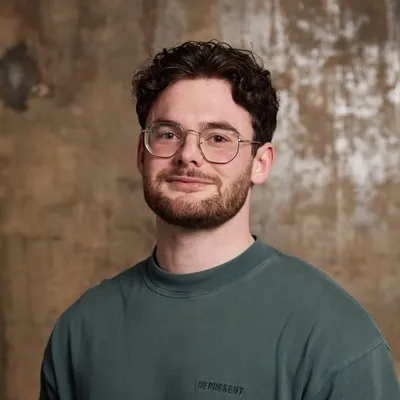 Elliot Scott profile